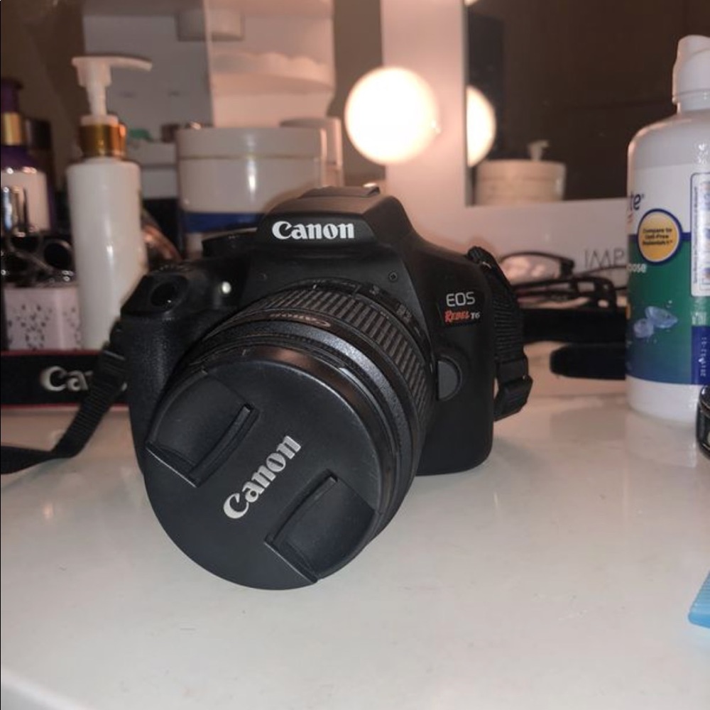 Canon Eos Rebel T6